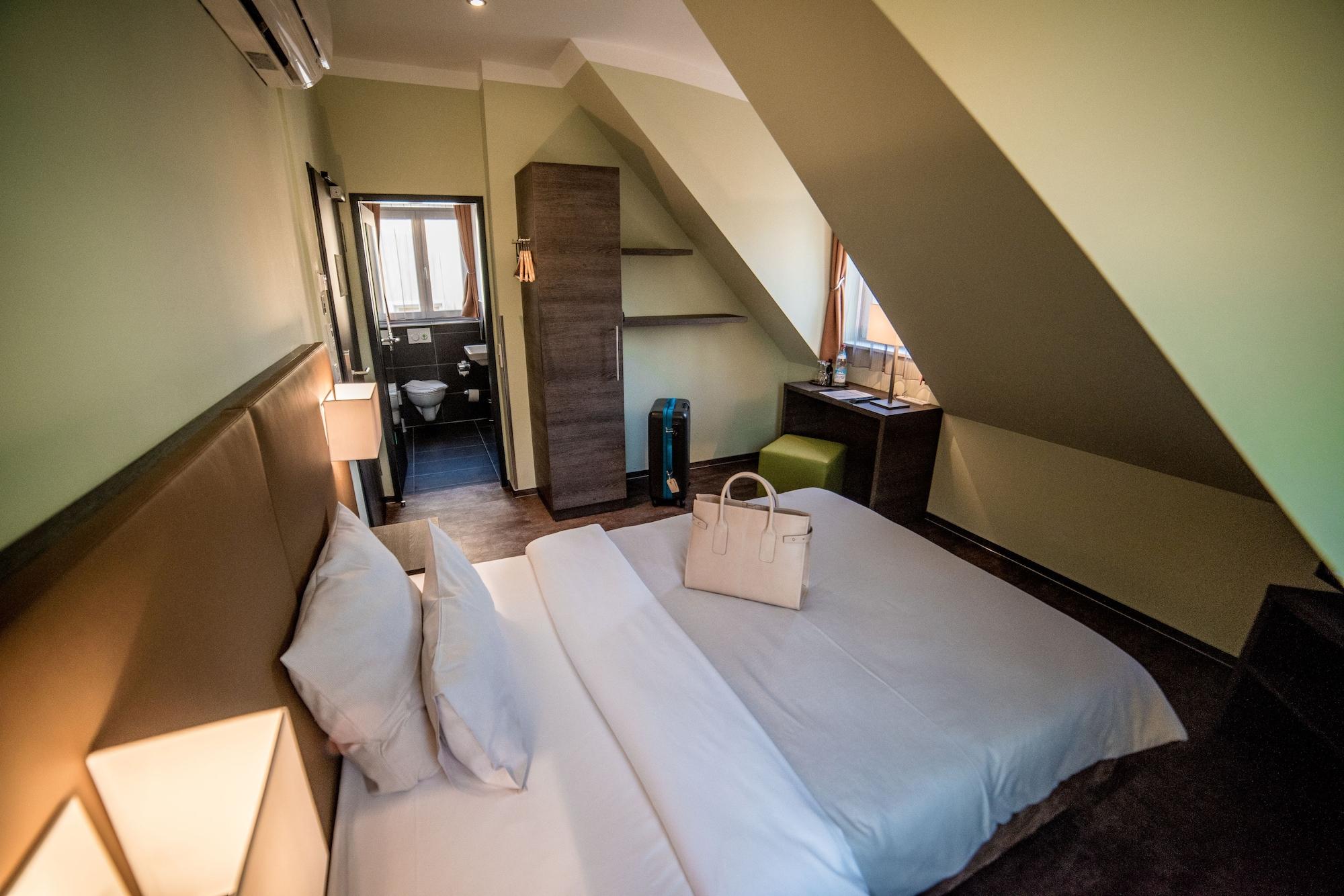 Jakob Hotel